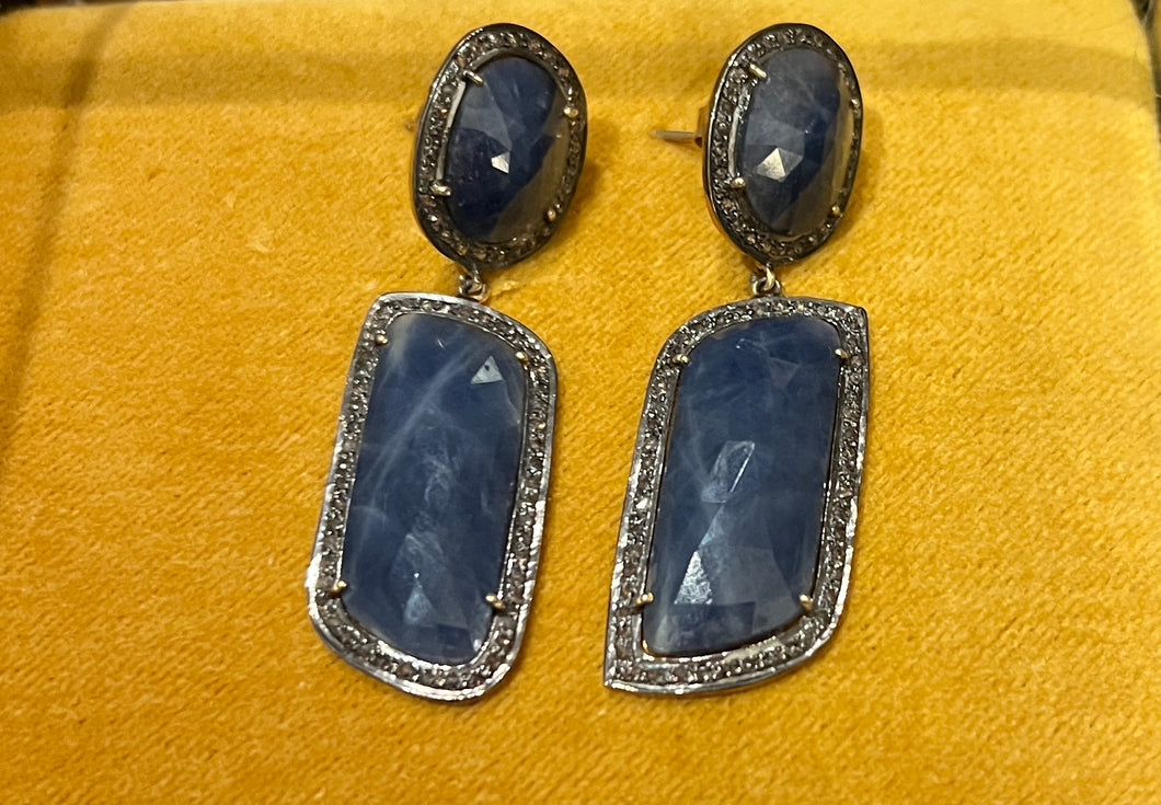 Pendientes zafiros azules