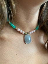 Collar Crisoprasas y Zafiro Gris con Diamantes