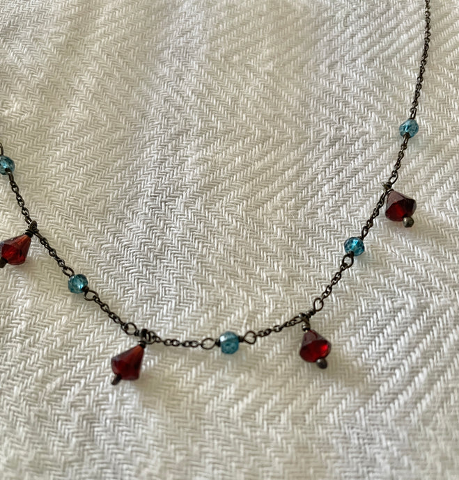 Collar granate y calcedonia NEW