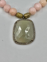 Collar Crisoprasas y Zafiro Gris con Diamantes