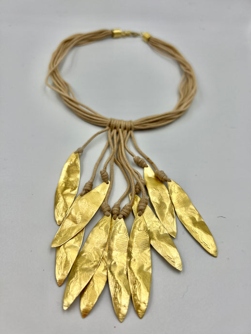 Collar Laminas Oro